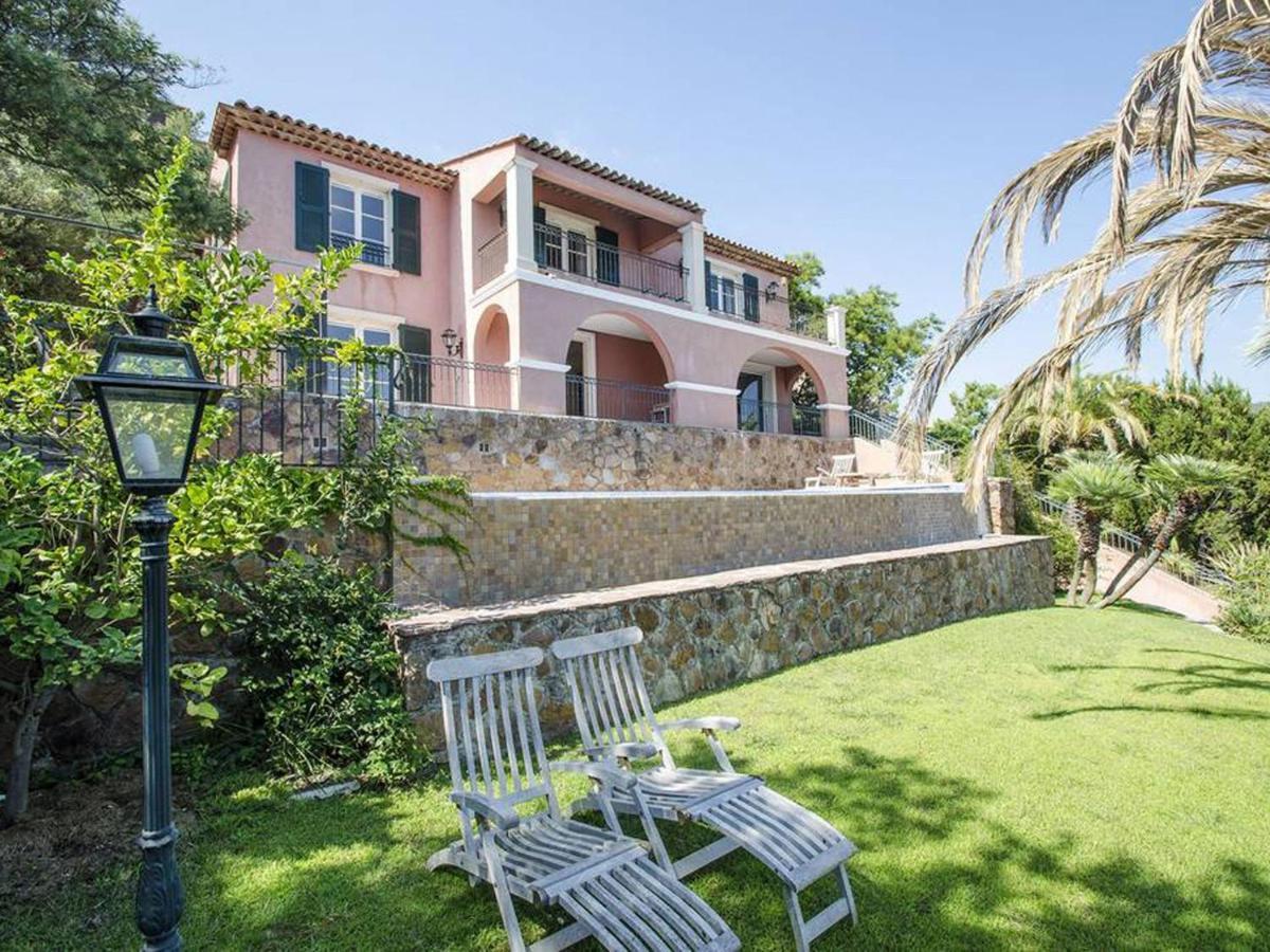 Villa In Antheor With Private Swimming Pool Saint-Raphaël Esterno foto